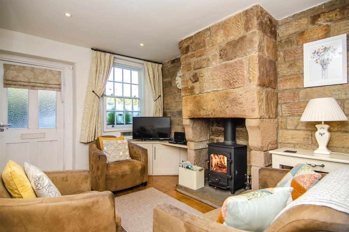 Pudding Cottage In Bakewell Exterior foto